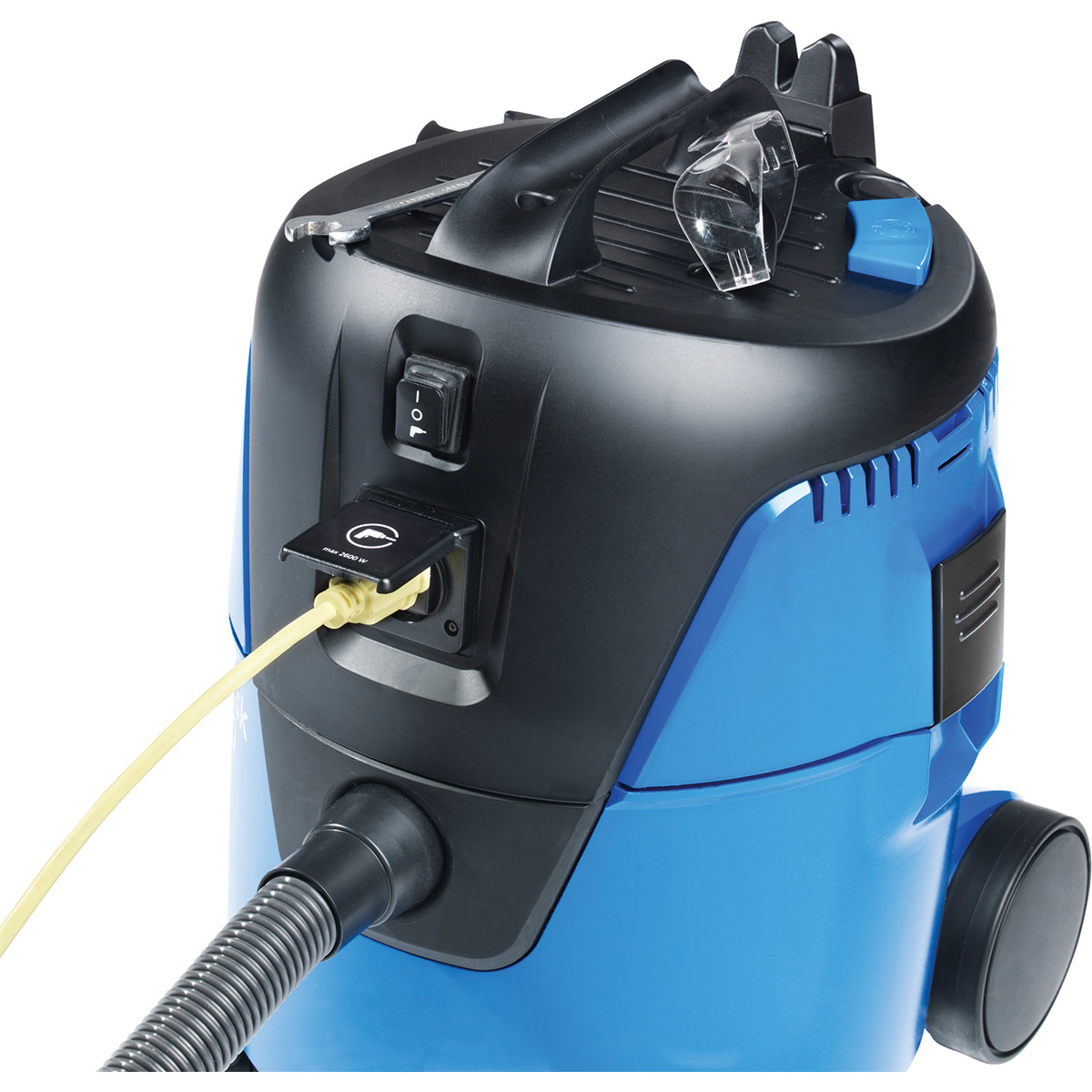 Nilfisk AERO 2101 PC WetandDry Vacuum Cleaner 240V Nilfisk Vacuum Cleaners Arco