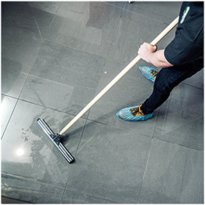 UNGER WaterWand 75cm Heavy-Duty Squeegee