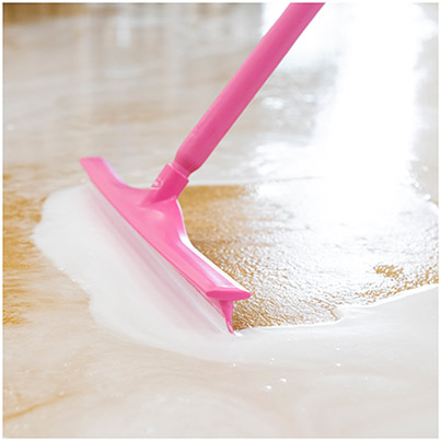 Vikan Ultra Hygienic 600mm Pink Flexible Squeegee