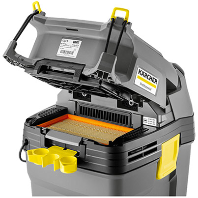 Kärcher NT 40/1 Ap L Wet-and-Dry Vacuum Cleaner 240V