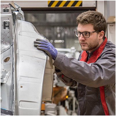 Ansell HyFlex 11-561 Nitrile-Coated Cut-Resistant Gloves